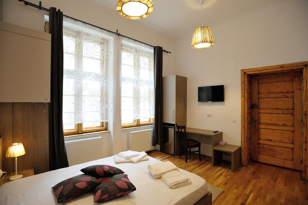Dinicu Residence - Central Location Braşov Eksteriør bilde